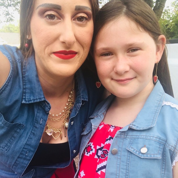 Meet your Posher, Bri - Picture 7 of 12